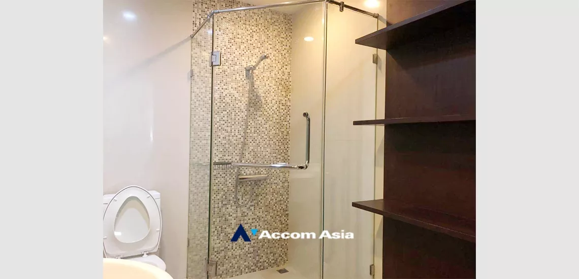 7  2 br Condominium For Rent in Ploenchit ,Bangkok BTS Ratchadamri at The Rajdamri AA34036