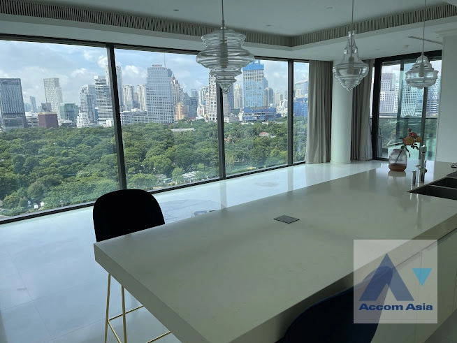  1  1 br Condominium for rent and sale in Ploenchit ,Bangkok BTS Ploenchit at Sindhorn Tonson AA34037