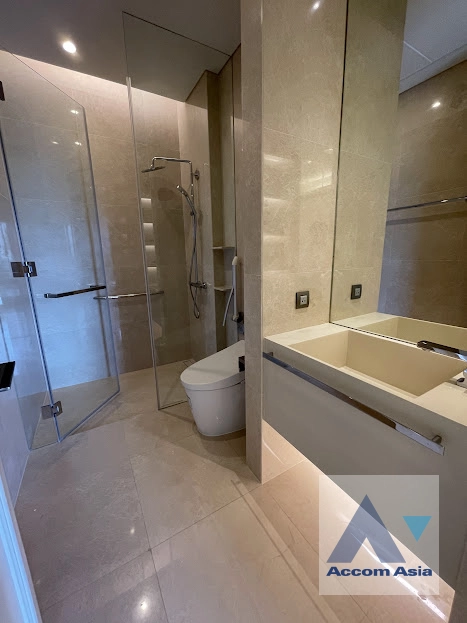 14  1 br Condominium for rent and sale in Ploenchit ,Bangkok BTS Ploenchit at Sindhorn Tonson AA34037