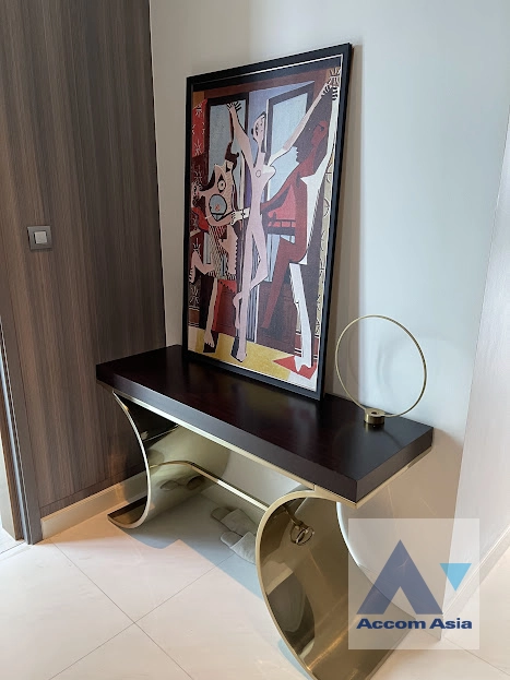 12  2 br Condominium for rent and sale in Ploenchit ,Bangkok BTS Ploenchit at Sindhorn Tonson AA34038