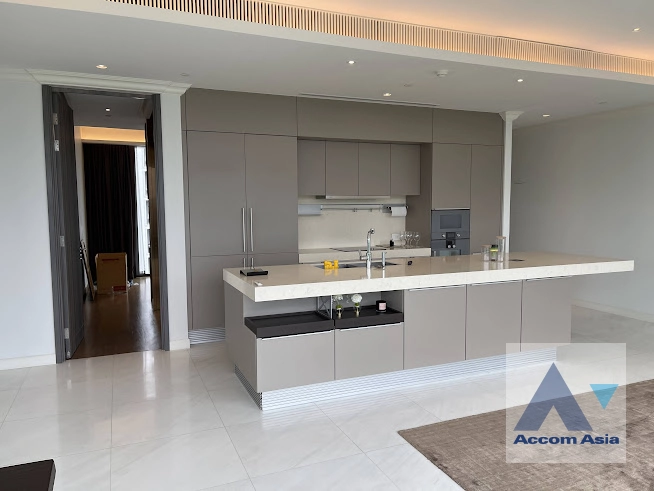  1  2 br Condominium for rent and sale in Ploenchit ,Bangkok BTS Ploenchit at Sindhorn Tonson AA34038