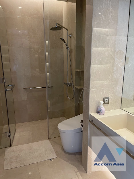 14  2 br Condominium for rent and sale in Ploenchit ,Bangkok BTS Ploenchit at Sindhorn Tonson AA34038