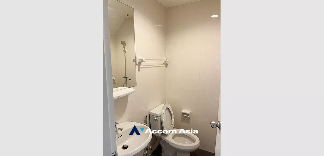 13  2 br Townhouse For Rent in Sukhumvit ,Bangkok BTS Phra khanong AA34042