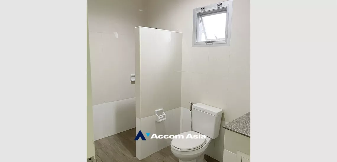 14  2 br Townhouse For Rent in Sukhumvit ,Bangkok BTS Phra khanong AA34042