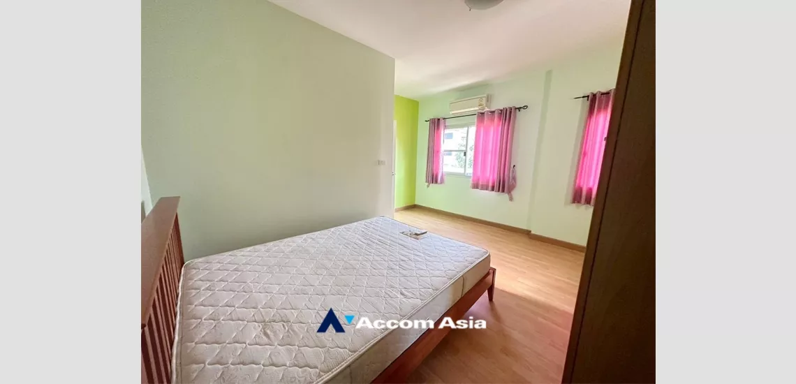 11  2 br Townhouse For Rent in Sukhumvit ,Bangkok BTS Phra khanong AA34042