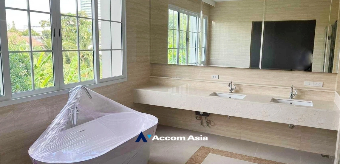 12  4 br House For Sale in Sathorn ,Bangkok  at The Welton Rama 3 AA34047