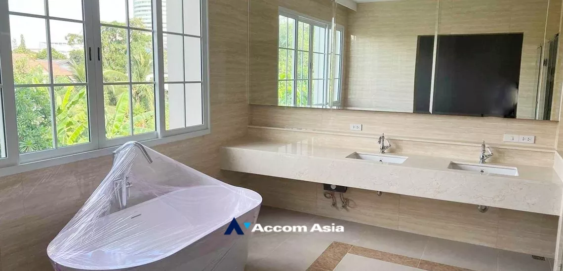 12  4 br House For Sale in  ,Bangkok  at The Welton Rama 3 AA34047