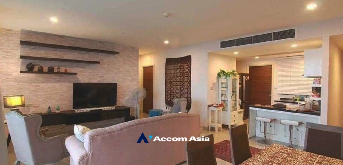  1  3 br Condominium For Rent in Charoen Nakhon ,Bangkok BTS Krung Thon Buri at WaterMark Chaophraya River AA34049