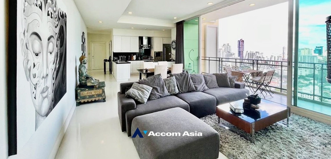  2 Bedrooms  Condominium For Sale in Sukhumvit, Bangkok  near BTS Phrom Phong (AA34054)