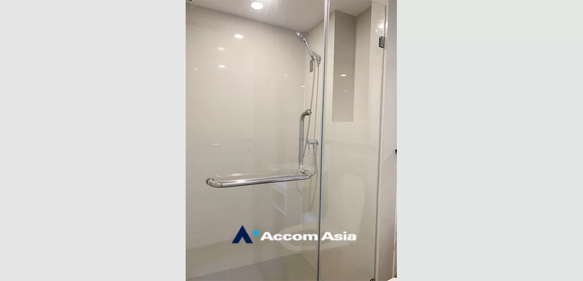 5  1 br Condominium For Sale in Sathorn ,Bangkok BTS Chong Nonsi at Knightsbridge Prime Sathorn Condominium AA34084