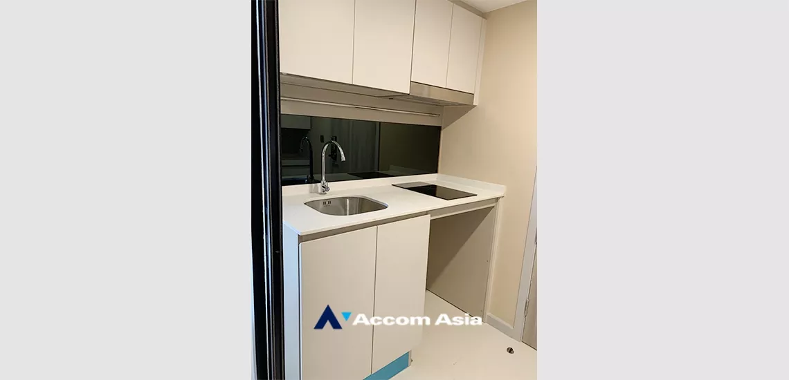  1  1 br Condominium For Sale in Sathorn ,Bangkok BTS Chong Nonsi at Knightsbridge Prime Sathorn Condominium AA34084