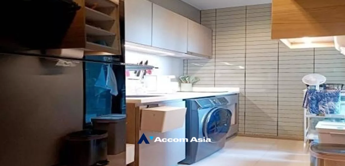 4  2 br Condominium For Sale in Phaholyothin ,Bangkok MRT Rama 9 at LIFE Asoke-Rama 9 AA34088