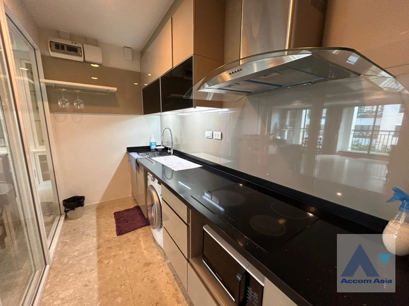 6  2 br Condominium For Rent in Ploenchit ,Bangkok BTS Ploenchit at The Crest Ruamrudee AA34089
