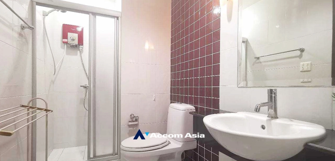 7  2 br Condominium for rent and sale in Sukhumvit ,Bangkok BTS Asok - MRT Sukhumvit at CitiSmart Sukhumvit 18 AA34101