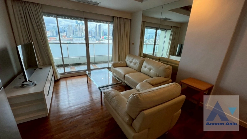 unit 2 Bedrooms  Condominium For Rent & Sale in Sathorn, Bangkok  near BRT Thanon Chan (24831)