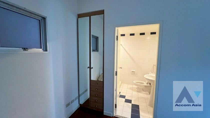 15  2 br Condominium for rent and sale in Sathorn ,Bangkok BRT Thanon Chan at Baan Nonzee 24831