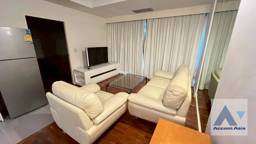 Baan Nonzee Condominium  2 Bedroom for Sale & Rent BRT Thanon Chan in Sathorn Bangkok