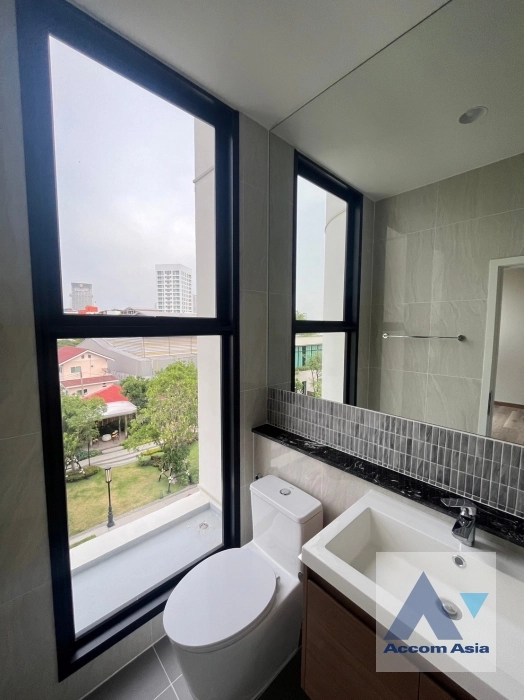 12  3 br Townhouse For Sale in Sathorn ,Bangkok BRT Wat Priwat at DEMI Sathu 49 AA34102