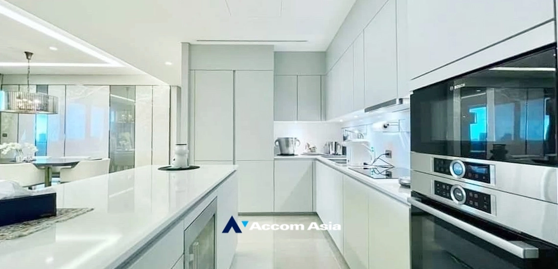 5  3 br Condominium For Rent in Ploenchit ,Bangkok BTS Chitlom at The Residences at Sindhorn Kempinski Hotel Bangkok AA34105