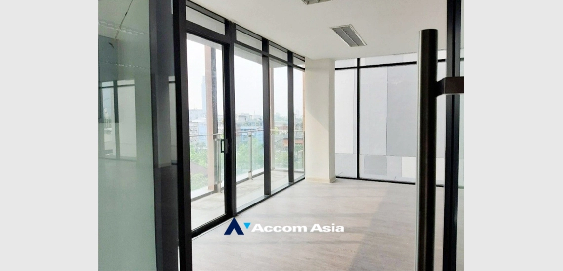  Office space For Rent in Charoenkrung, Bangkok  near BRT Rama III Bridge (AA34111)