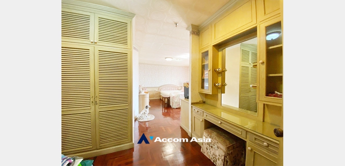 5  4 br Condominium For Sale in Sukhumvit ,Bangkok BTS Thong Lo at Fifty Fifth Tower AA34117