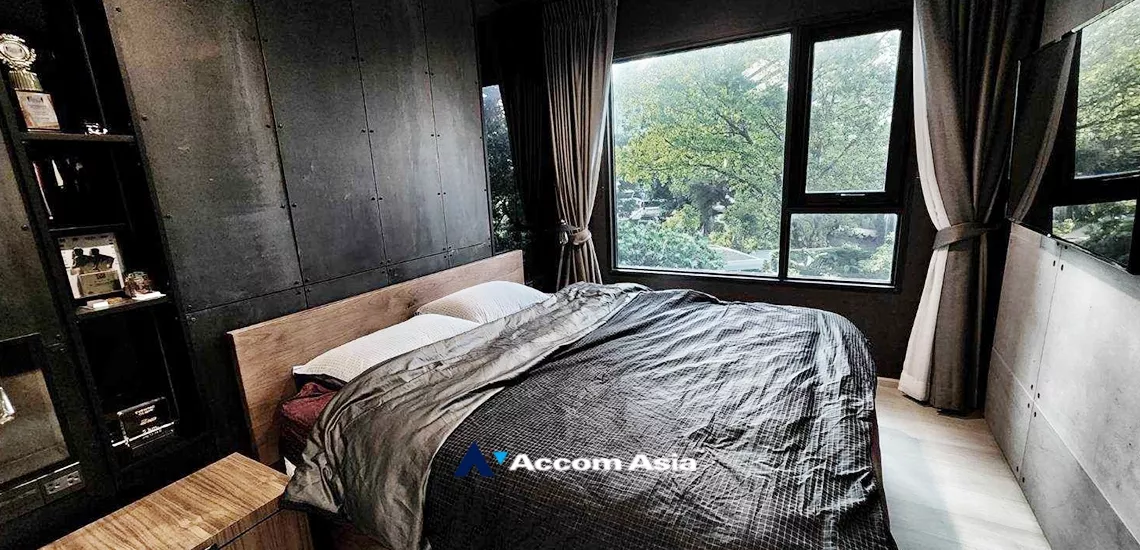 5  1 br Condominium For Sale in Ploenchit ,Bangkok BTS Ploenchit at Life One Wireless AA34120