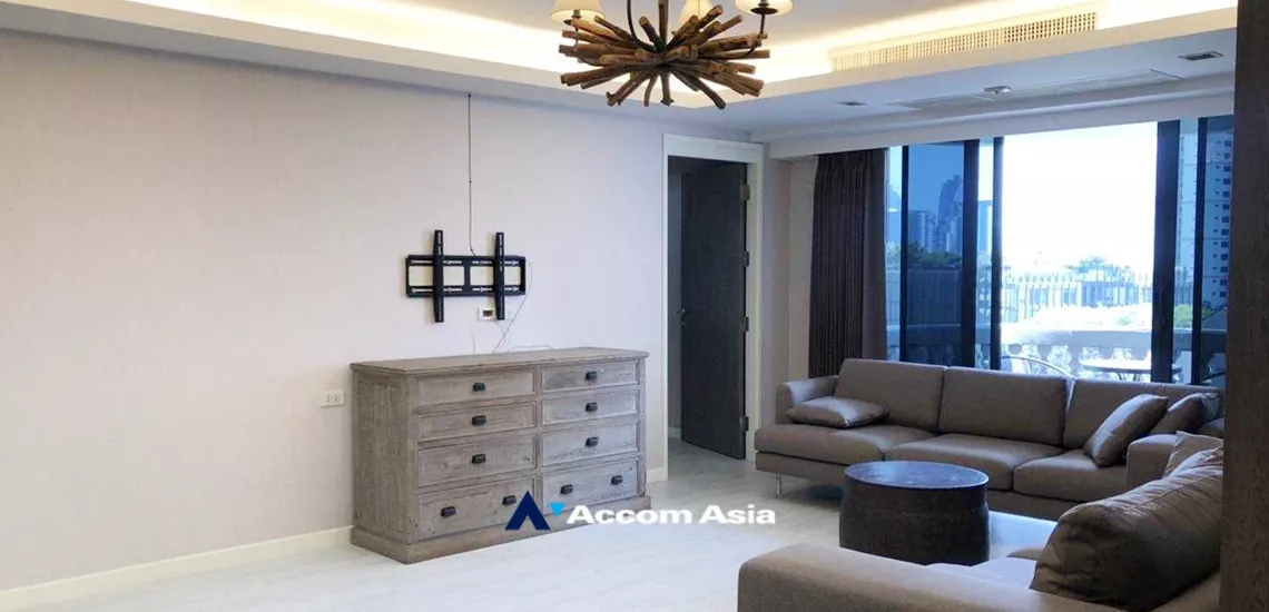  2  3 br Condominium For Rent in Sukhumvit ,Bangkok BTS Phrom Phong at Royal Castle AA34123
