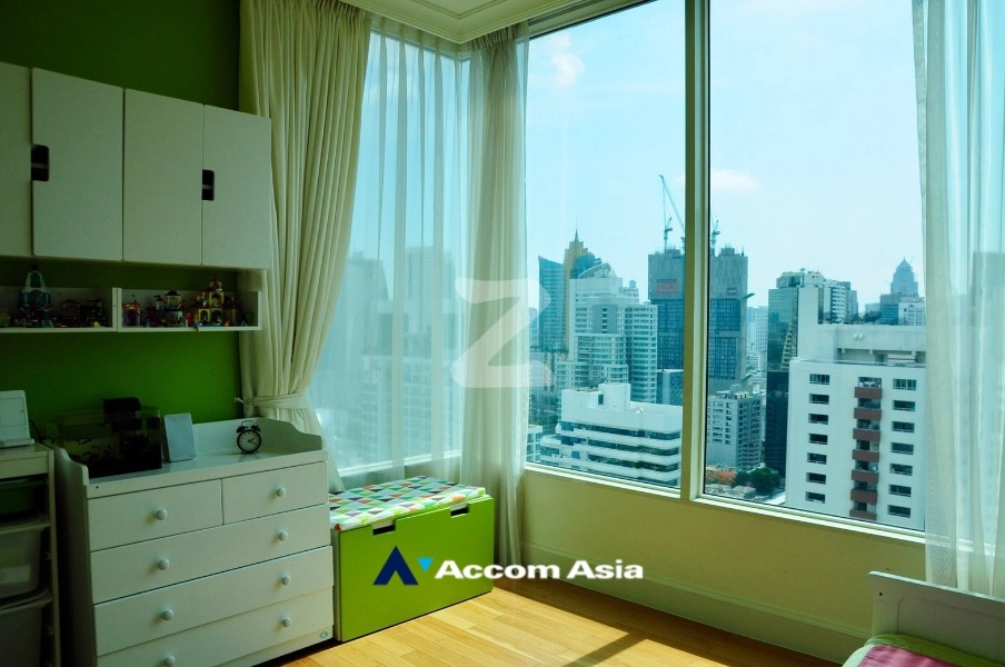 14  3 br Condominium for rent and sale in Sukhumvit ,Bangkok BTS Phrom Phong at Royce Private Residences AA34124