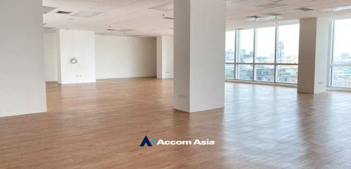  2  Office Space For Rent in Silom ,Bangkok MRT Sam Yan at Amigo Tower AA34126
