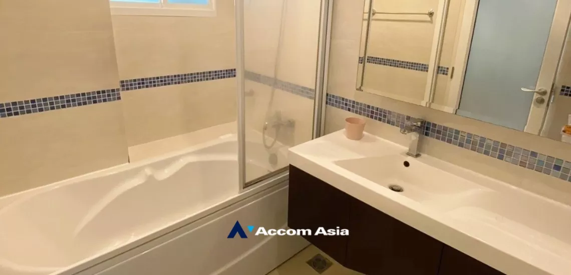 6  1 br Condominium For Rent in Sukhumvit ,Bangkok BTS Phra khanong at Life at Sukhumvit 65 AA34141