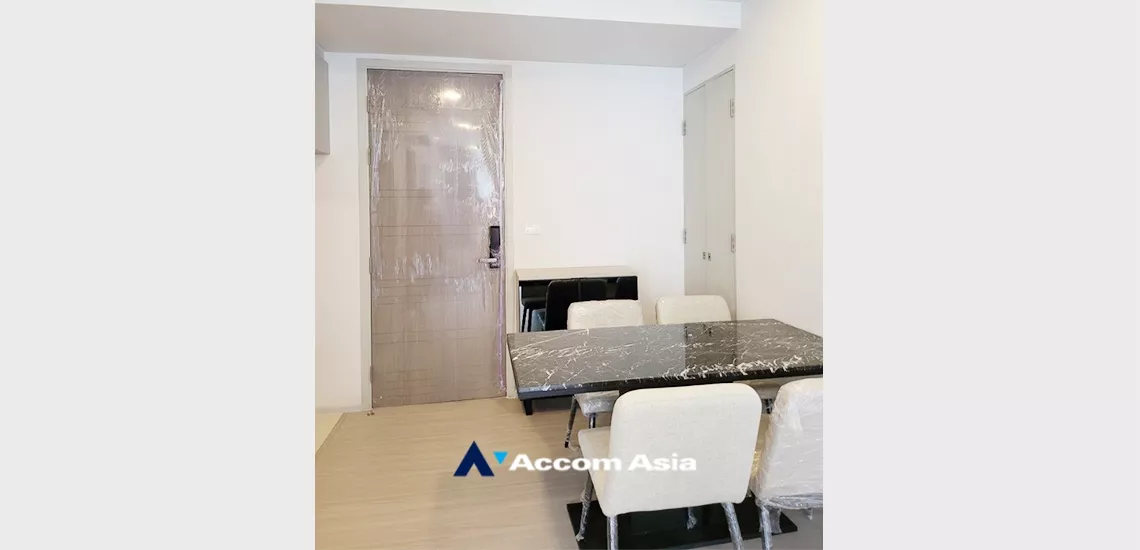 Quintara TreeHaus Sukhumvit 42 Condominium  2 Bedroom for Sale BTS Ekkamai in Sukhumvit Bangkok