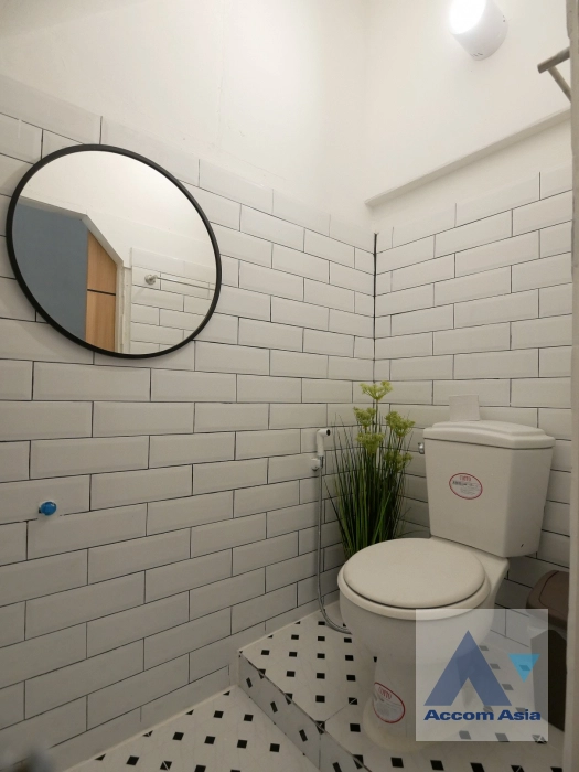 11  2 br Townhouse For Rent in Sukhumvit ,Bangkok BTS Phra khanong AA34151