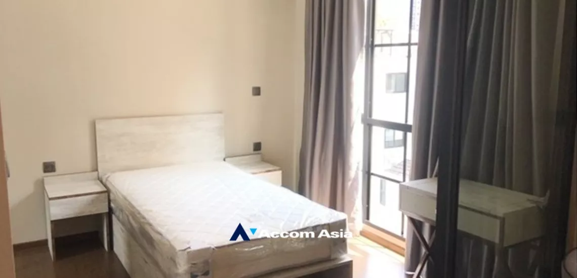 4  2 br Condominium For Rent in Ploenchit ,Bangkok BTS Chitlom at Na Vara Residence AA34159