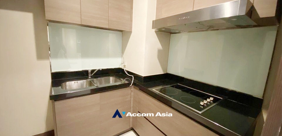 11  3 br Condominium for rent and sale in Sukhumvit ,Bangkok BTS Nana at Q1 Sukhumvit AA34163