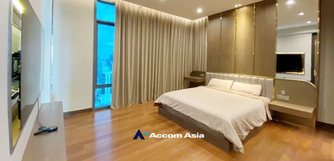 13  3 br Condominium for rent and sale in Sukhumvit ,Bangkok BTS Nana at Q1 Sukhumvit AA34163