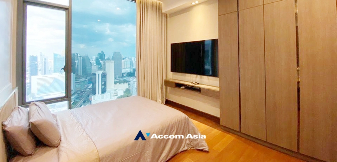 19  3 br Condominium for rent and sale in Sukhumvit ,Bangkok BTS Nana at Q1 Sukhumvit AA34163