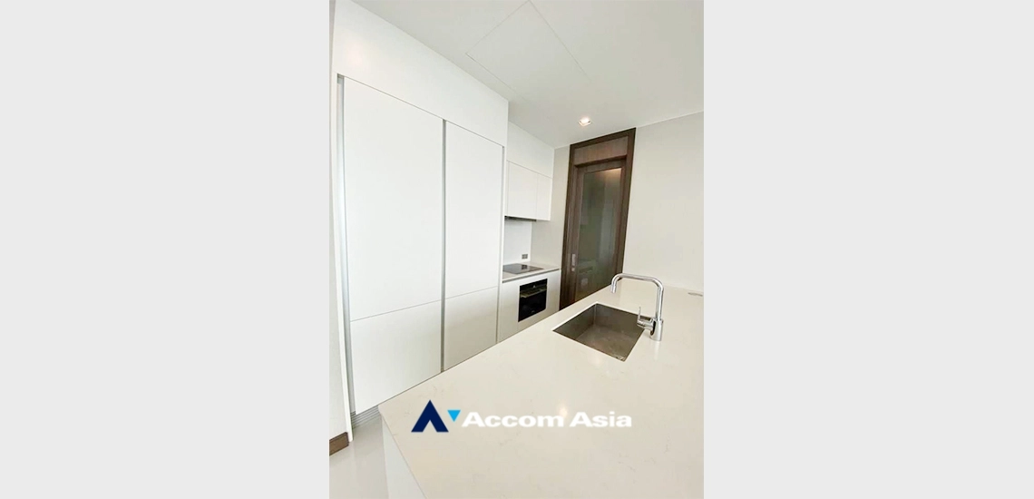 12  3 br Condominium for rent and sale in Sukhumvit ,Bangkok BTS Nana at Q1 Sukhumvit AA34163