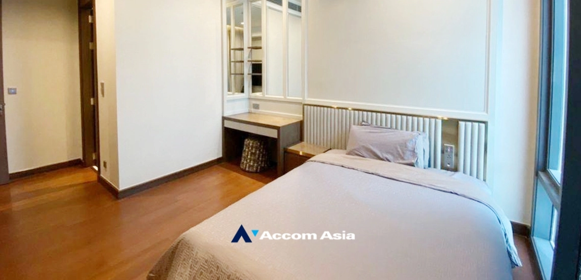 20  3 br Condominium for rent and sale in Sukhumvit ,Bangkok BTS Nana at Q1 Sukhumvit AA34163