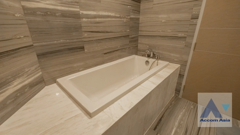 20  3 br Condominium For Sale in Sukhumvit ,Bangkok BTS Phrom Phong at Ashton Residence 41 AA34165