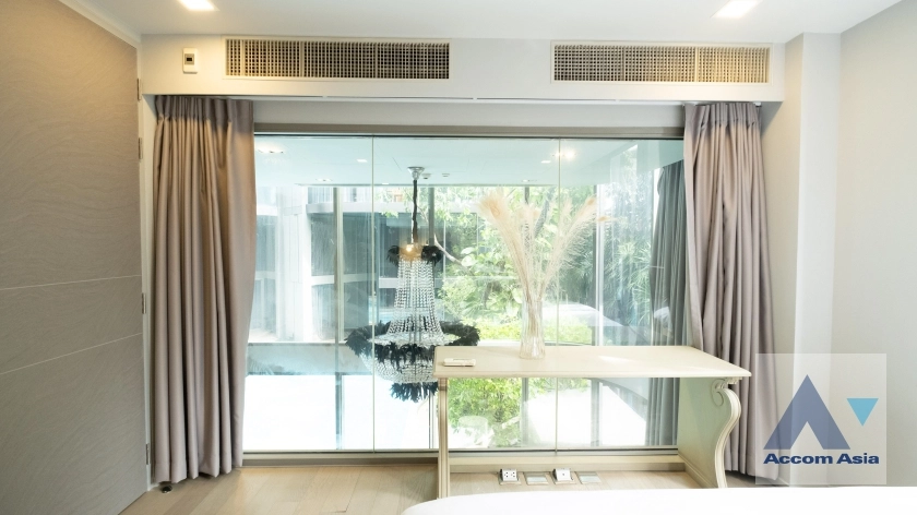 21  3 br Condominium For Sale in Sukhumvit ,Bangkok BTS Phrom Phong at Ashton Residence 41 AA34165
