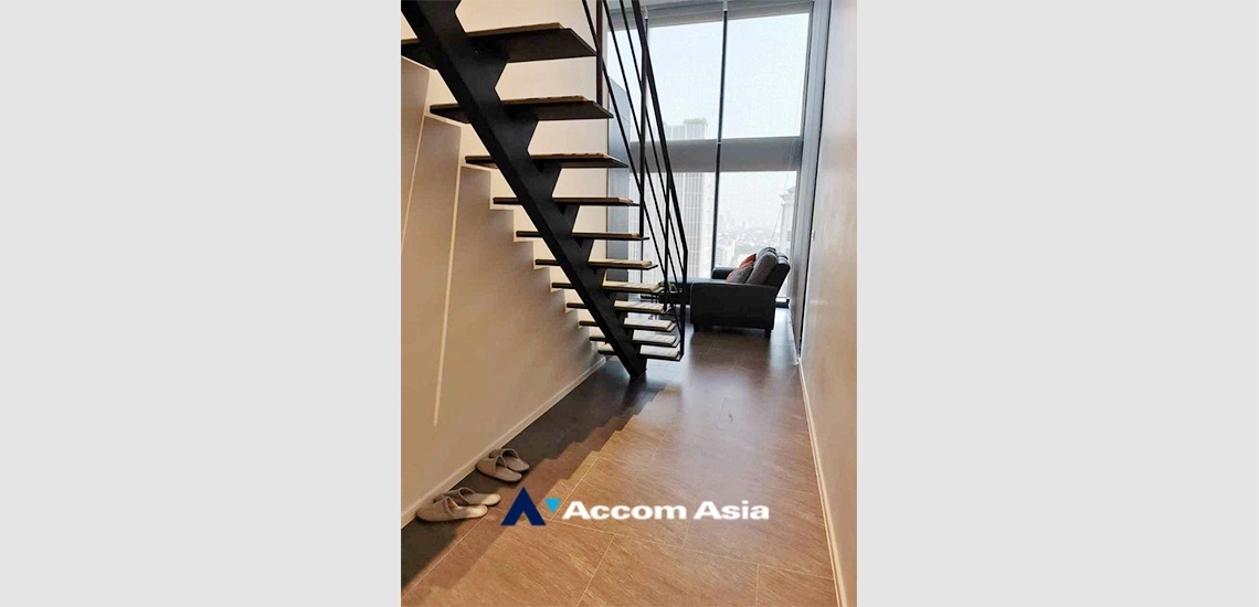 5  2 br Condominium for rent and sale in Silom ,Bangkok BTS Surasak at The Lofts Silom AA34176