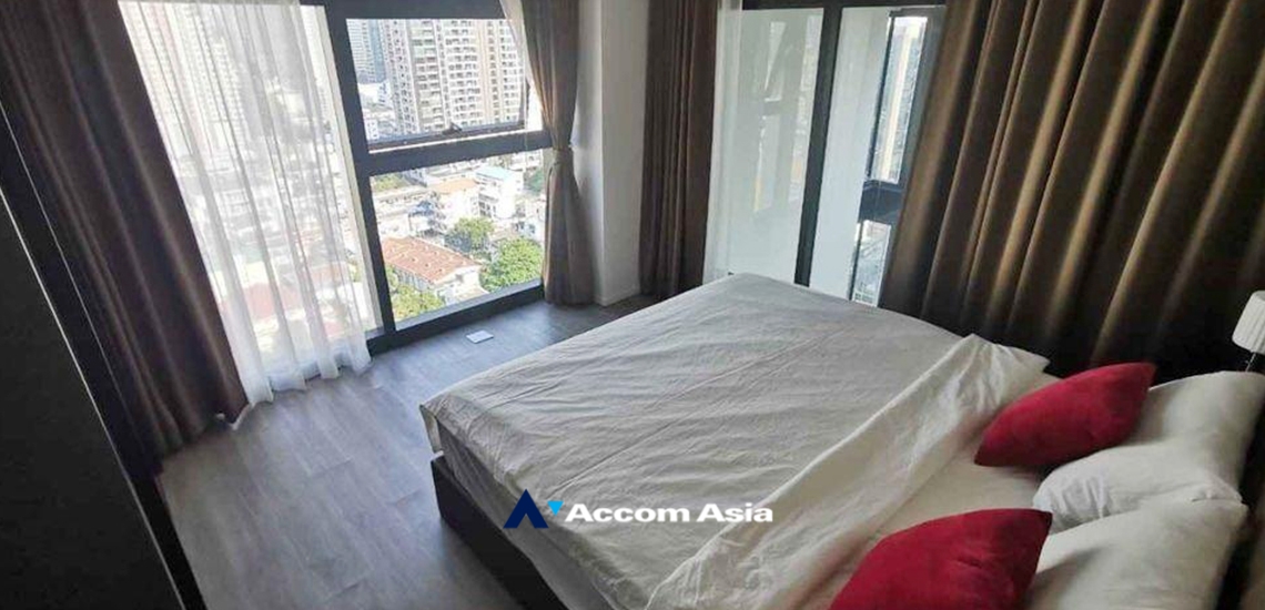 8  2 br Condominium For Rent in Silom ,Bangkok BTS Surasak at The Lofts Silom AA34176