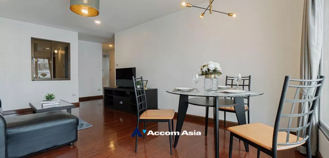  1  2 br Condominium For Rent in Ploenchit ,Bangkok BTS Ploenchit at Navin Court AA34178