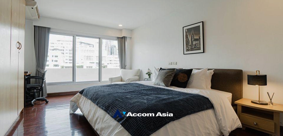 7  2 br Condominium For Rent in Ploenchit ,Bangkok BTS Ploenchit at Navin Court AA34178