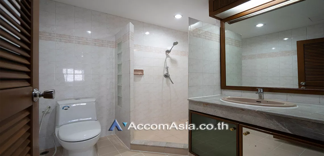 11  2 br Apartment for rent and sale in Sukhumvit ,Bangkok BTS Nana - MRT Sukhumvit at Private Environment Space 2025201