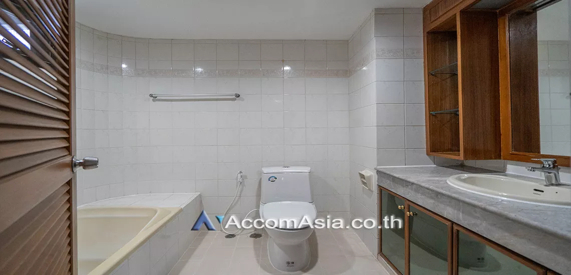 10  2 br Apartment for rent and sale in Sukhumvit ,Bangkok BTS Nana - MRT Sukhumvit at Private Environment Space 2025201