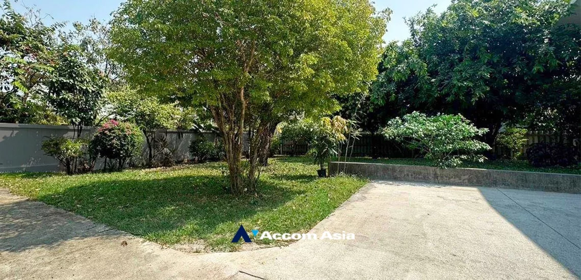 17  3 br House For Rent in Sukhumvit ,Bangkok BTS Thong Lo AA34210