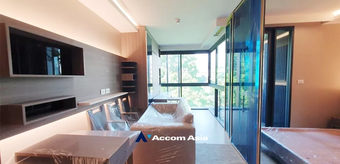 Urbitia Thonglor Condominium  1 Bedroom for Sale BTS Thong Lo in Sukhumvit Bangkok