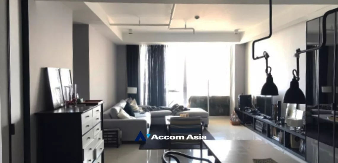  2 Bedrooms  Condominium For Sale in Sathorn, Bangkok  near BRT Arkhan Songkhro (AA34228)