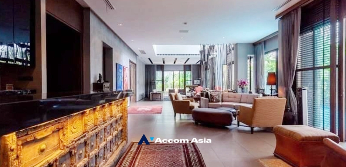 unitPrivate Swimming Pool |  5 Bedrooms  House For Sale in Sukhumvit, Bangkok  near BTS Phrom Phong (AA34231)